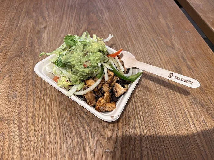 Mad Mex Sydney Central Plaza Picture 2