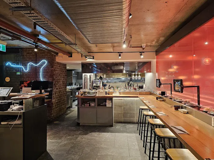 Sushi Hotaru Charcoal Bar Picture 9