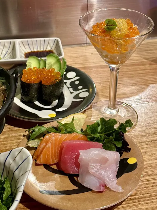 Sushi Hotaru Charcoal Bar Picture 3