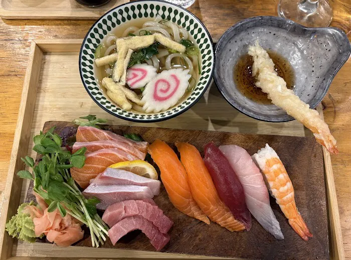 Shiba's Kitchen Picture 5