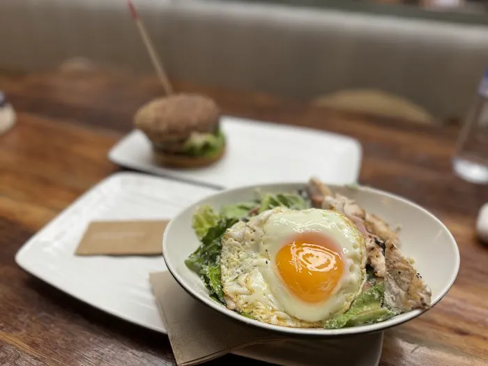 Grill'd Burgers - Westfield Sydney Picture 5