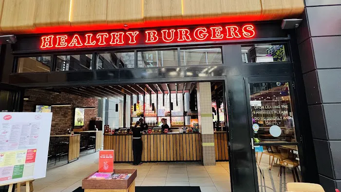 Betty's Burgers Picture 2