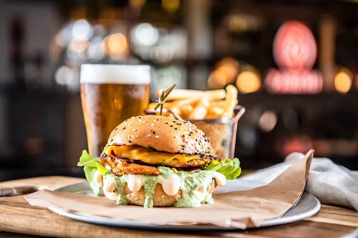 Zabou Bar & Grill Picture 2