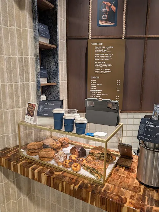 Dutch Smuggler coffee Qvb Picture 9