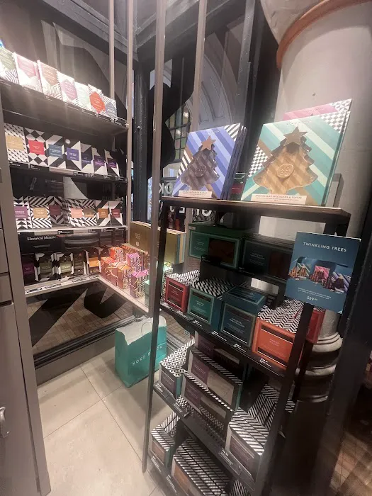 Koko Black - QVB Picture 8