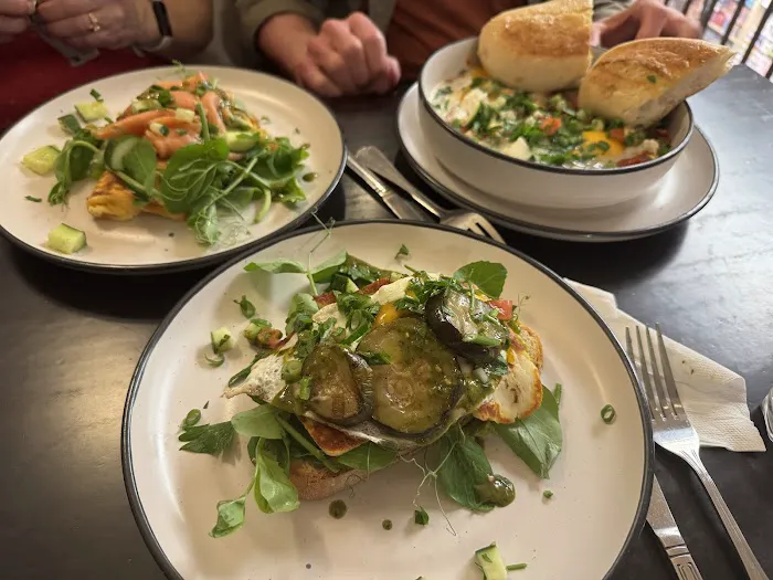 Dymocks Cafe Picture 5