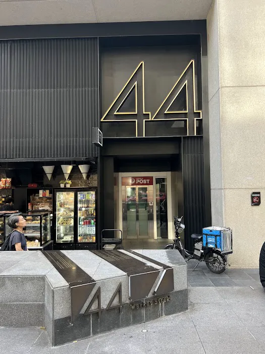 Coffee Shop Picture 4