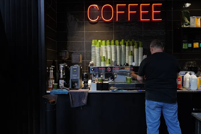 Coffee Shop Picture 5