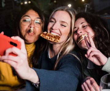 How Restaurants Are Attracting Diners With Interactive Social Media Challenges in Australia