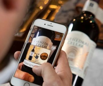 How Restaurants in Australia Are Using Augmented Reality for Wine Pairing Menus