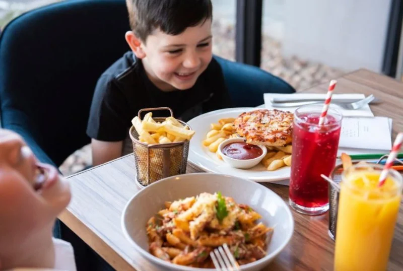 Best Dining Spots in Australia for Families With Teenagers Looking for Fun Meals