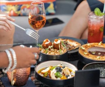 How Restaurants Are Building Loyalty Through Bespoke Dining Experiences in Australia