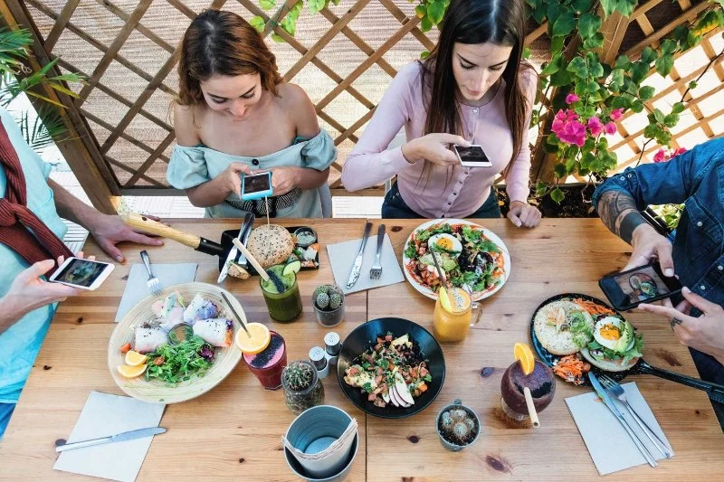 How Restaurants Are Designing Menus to Appeal to Millennial and Gen Z Diners