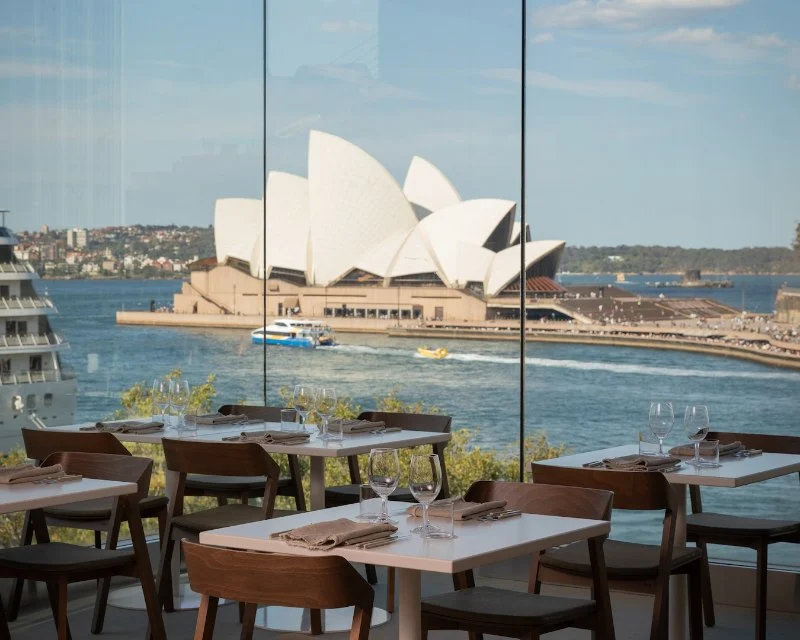 Best Restaurants in Sydney for Quick Takeaway Meals Near the CBD