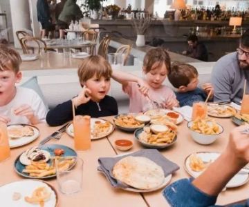 Best Restaurants in Sydney for Family-Friendly Dining with Kids: Local Guide